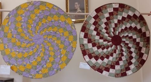 CIRCULAR BARGELLO Janice Beech and Judith Moss